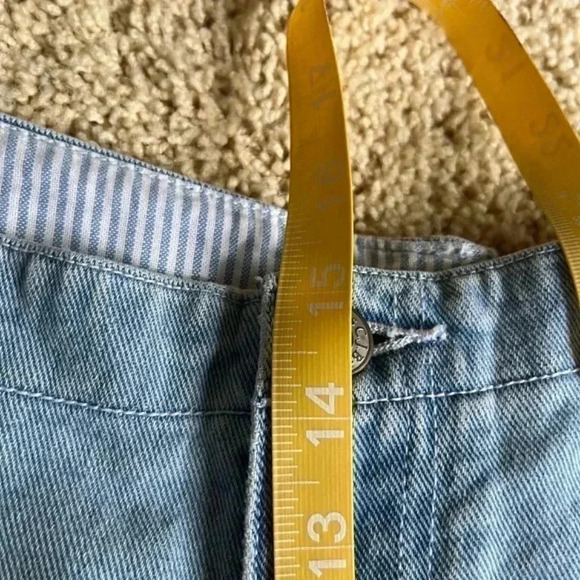CJ Banks Light Blue Jean Shorts - Picture 7 of 8